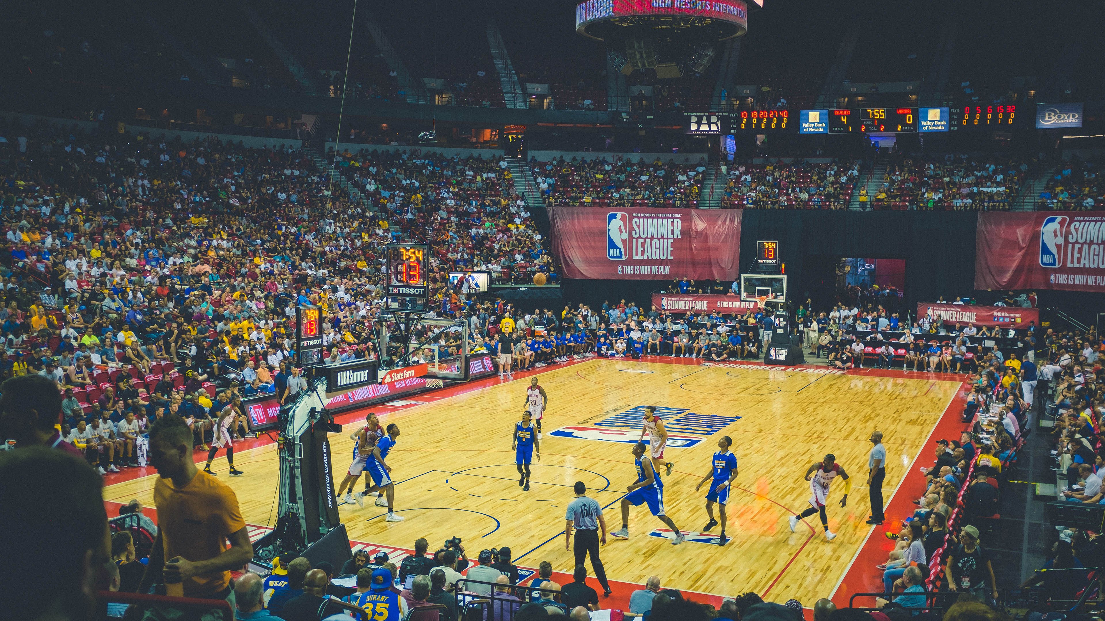 九游网页版官网-史上最“燃”瞬间：投篮、盖帽、突破集锦让人心潮澎湃，投篮被盖帽算失误吗