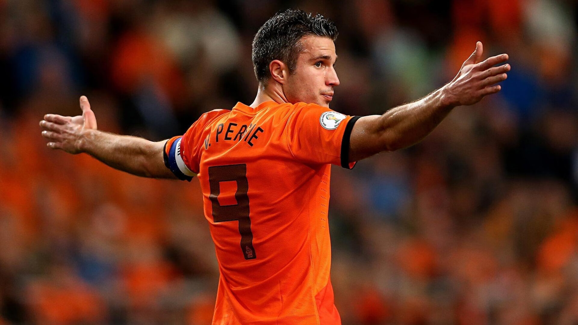 意甲流星闪耀:一瞬间点亮赛场全场,意甲联赛球星